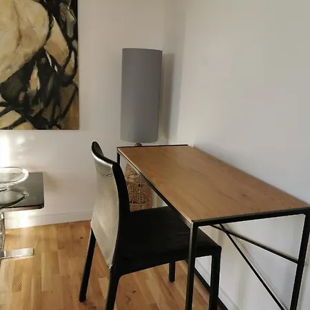 Apartamento Geraeumige 2-z Im Gruenen, Garten, Terrasse, Ruhig, Natur, Phantastischer Blick!