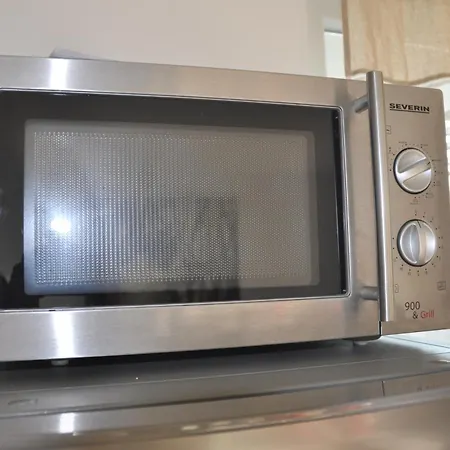 Apartment Geraeumige 2-z Im Gruenen, Garten, Terrasse, Ruhig, Natur, Phantastischer Blick! *