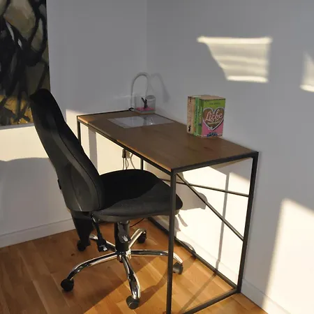 Geraeumige 2-z Im Gruenen, Garten, Terrasse, Ruhig, Natur, Phantastischer Blick! Apartment Marburg