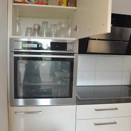 Geraeumige 2-z Im Gruenen, Garten, Terrasse, Ruhig, Natur, Phantastischer Blick!