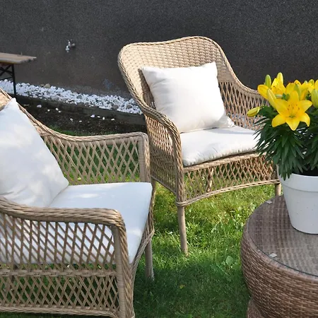 Apartamento Geraeumige 2-z Im Gruenen, Garten, Terrasse, Ruhig, Natur, Phantastischer Blick!