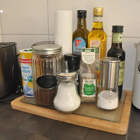 Apartment Geraeumige 2-z Im Gruenen, Garten, Terrasse, Ruhig, Natur, Phantastischer Blick!