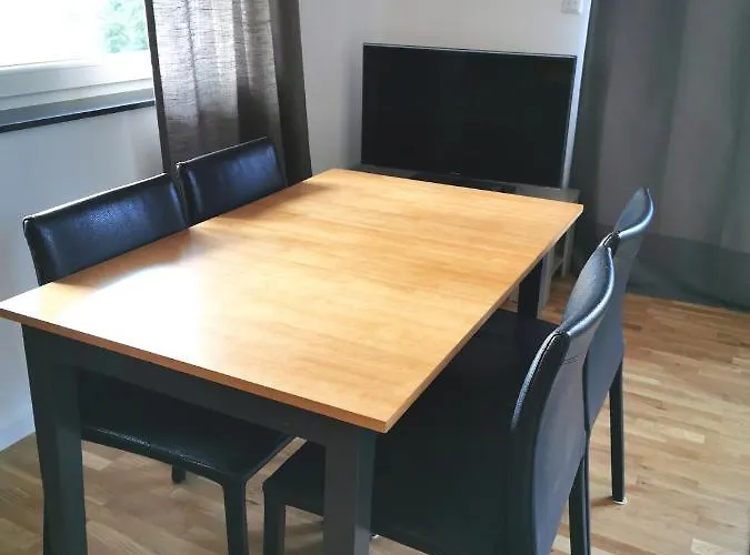 Geraeumige 2-z Im Gruenen, Garten, Terrasse, Ruhig, Natur, Phantastischer Blick! *