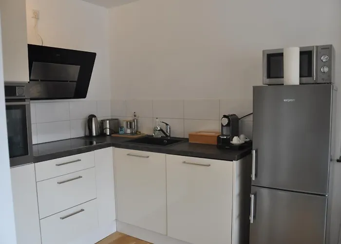 Geraeumige 2-z Im Gruenen, Garten, Terrasse, Ruhig, Natur, Phantastischer Blick! * Marburg