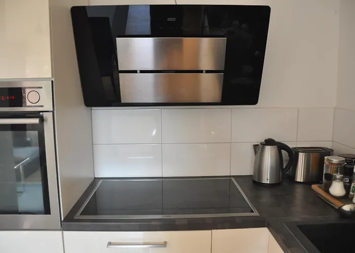 Geraeumige 2-z Im Gruenen, Garten, Terrasse, Ruhig, Natur, Phantastischer Blick! *