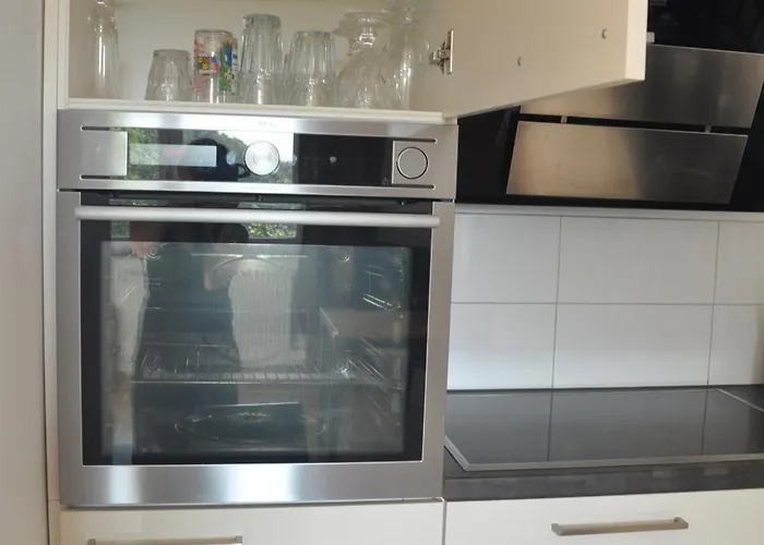 Geraeumige 2-z Im Gruenen, Garten, Terrasse, Ruhig, Natur, Phantastischer Blick!