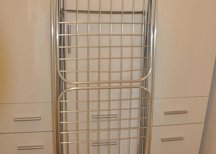 Geraeumige 2-z Im Gruenen, Garten, Terrasse, Ruhig, Natur, Phantastischer Blick! Apartamento Marburg