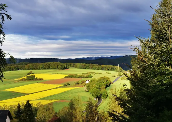 Geraeumige 2-z Im Gruenen, Garten, Terrasse, Ruhig, Natur, Phantastischer Blick! * Marburg