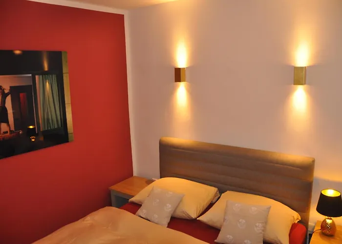 Apartamento Geraeumige 2-z Im Gruenen, Garten, Terrasse, Ruhig, Natur, Phantastischer Blick!